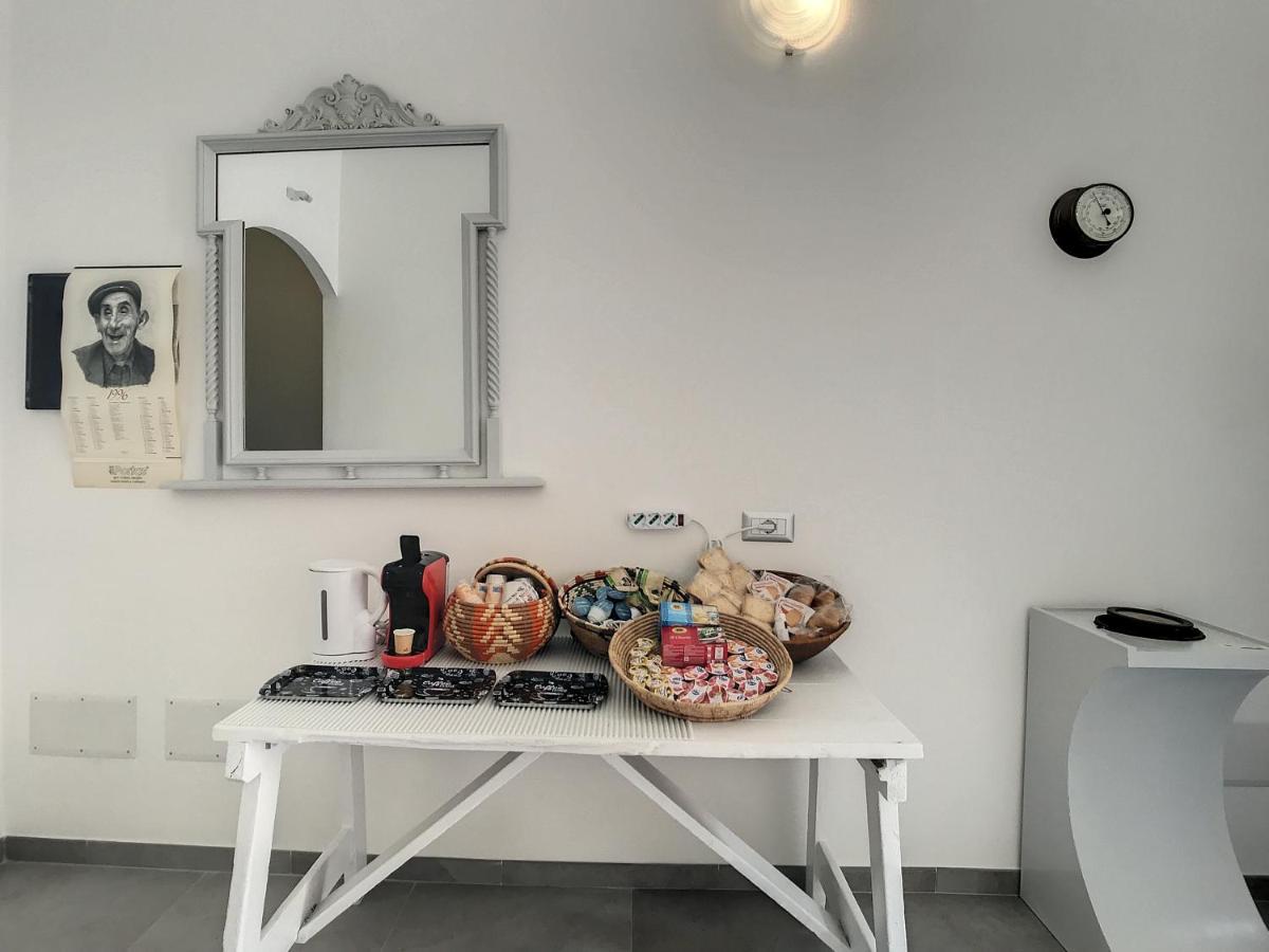Il Bed And Breakfast Al Centro Castelsardo Ngoại thất bức ảnh