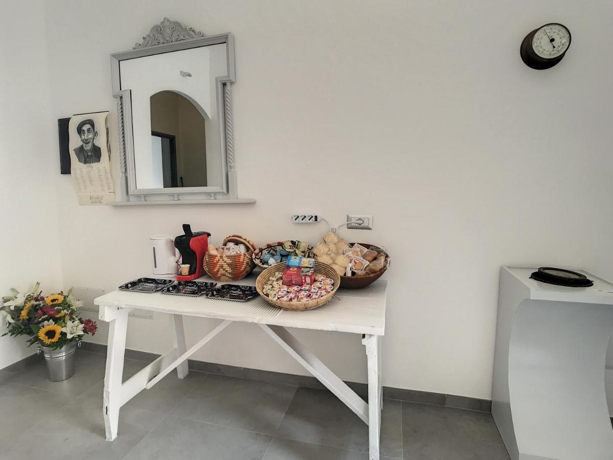 Il Bed And Breakfast Al Centro Castelsardo Ngoại thất bức ảnh